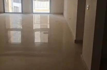 شقة - 4 غرف نوم - 4 حمامات للايجار في أبراج زيد - كمبوندات الشيخ زايد - الشيخ زايد - الجيزة