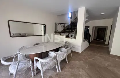 فيلا - 6 غرف نوم - 4 حمامات للايجار في ميفيدا - كمبوندات التجمع الخامس - التجمع الخامس - مدينة القاهرة الجديدة - القاهرة