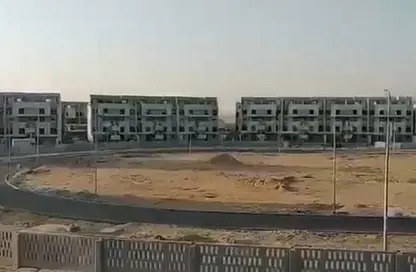 دوبلكس - 3 غرف نوم - 4 حمامات للايجار في كمبوند البروج - كمبوندات الشروق - مدينة الشروق - القاهرة