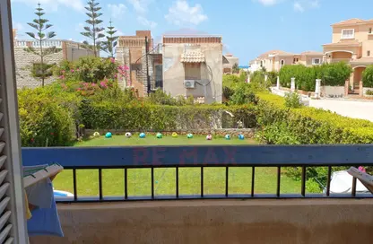 فيلا - 4 غرف نوم - 2 حمامات للبيع في منتجعات الساحل الشمالي - الساحل الشمالي