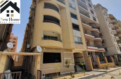 Apartment - 3 Bedrooms - 2 Bathrooms for sale in El Laselky - New Maadi - Hay El Maadi - Cairo