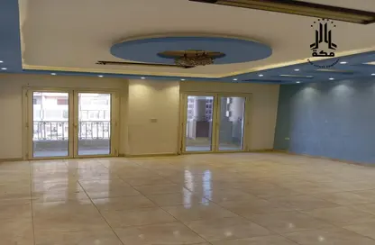 Office Space - Studio - 2 Bathrooms for rent in Makram Ebeid St. - 6th Zone - Nasr City - Cairo