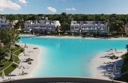 Chalet - 2 Bedrooms - 2 Bathrooms for sale in Naia bay - Ras Al Hekma - North Coast