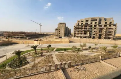 شقة - 2 غرف نوم - 2 حمامات للبيع في ديستريكت 5 - كمبوندات التجمع الخامس - التجمع الخامس - مدينة القاهرة الجديدة - القاهرة