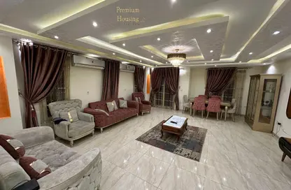 شقة - 3 غرف نوم - 3 حمامات للايجار في شارع دمشق - المهندسين - الجيزة