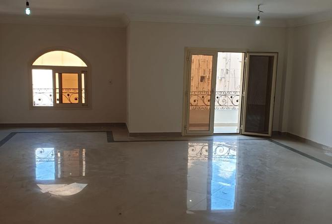 8061747 - Property Image 2