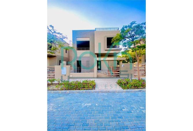 8215711 - Property Image 2