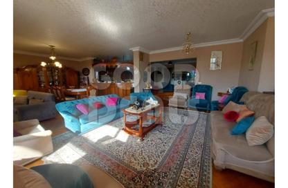 Apartment - 3 Bedrooms - 3 Bathrooms for sale in Shams Al Din Al Zahaby St. - Ard El Golf - Heliopolis - Masr El Gedida - Cairo