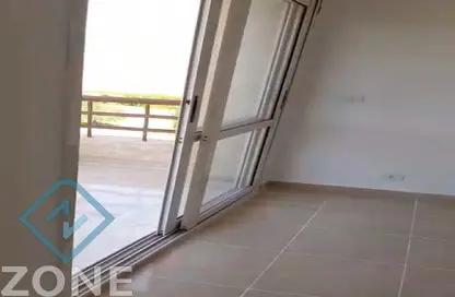 Apartment - 2 Bedrooms - 2 Bathrooms for sale in Madinaty - Cairo