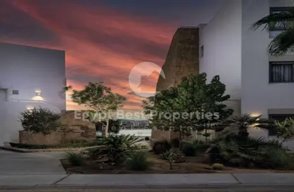 Chalet - 2 Bedrooms - 2 Bathrooms for sale in Swan Lake Gouna - El Gouna - Hurghada - Red Sea