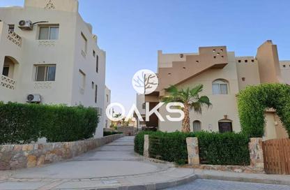 Chalet - 3 Bedrooms - 3 Bathrooms for sale in Makadi Orascom Resort - Makadi - Hurghada - Red Sea