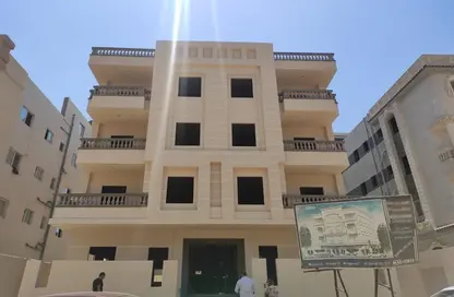 بناية كاملة - استوديو - 8 حمامات للبيع في الحي المتميز - مدينة بدر - القاهرة