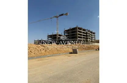 معرض - استوديو - 2 حمامات للبيع في ستيت - التجمع الاول - مدينة القاهرة الجديدة - القاهرة