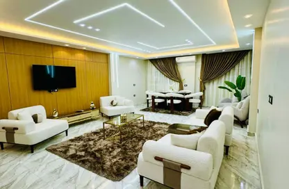 Apartment - 3 Bedrooms - 2 Bathrooms for rent in Anwar Al Mufti St. - 1st Zone - Nasr City - Cairo