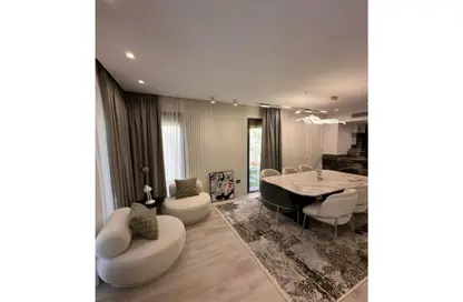 Villa - 3 Bedrooms - 4 Bathrooms for sale in Sodic East - 6th District - New Heliopolis - Cairo
