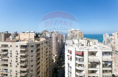 Apartment - 3 Bedrooms - 2 Bathrooms for sale in Mahmoud Al Essawy St. - Sidi Beshr - Hay Awal El Montazah - Alexandria