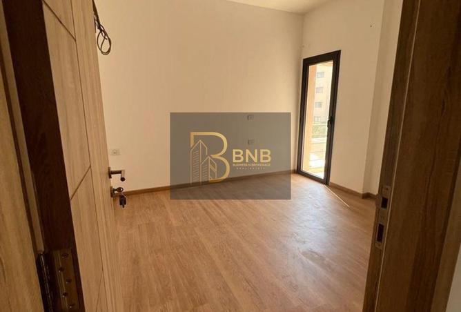 8208448 - Property Image 2