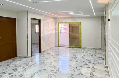 شقة - 3 غرف نوم - 1 حمام للبيع في شارع إسكندر إبراهيم - ميامي - حي اول المنتزة - الاسكندرية