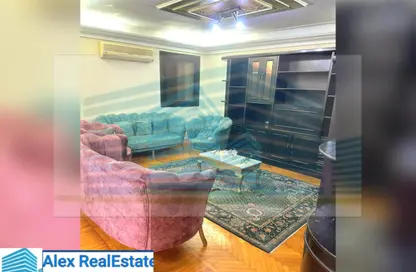 شقة - 3 غرف نوم - 2 حمامات للايجار في شارع كفر عبده - كفر عبده - رشدي - حي شرق - الاسكندرية