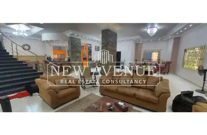 Duplex - 4 Bedrooms - 4 Bathrooms for sale in Area G - Ganoob El Acadimia - New Cairo City - Cairo