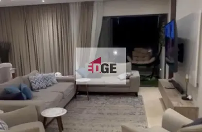 Apartment - 2 Bedrooms - 2 Bathrooms for sale in Lake View Residence - 5th Settlement Compounds - The 5th Settlement - New Cairo City - Cairo