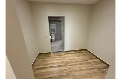 Apartment - 4 Bedrooms - 4 Bathrooms for sale in West Somid - 6 October City - Giza