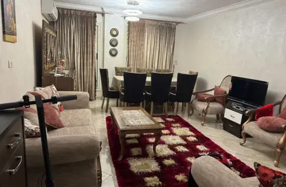 شقة - 2 غرف نوم - 2 حمامات للايجار في حى القرنفل - التجمع الخامس - مدينة القاهرة الجديدة - القاهرة