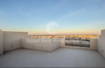 Chalet - 2 Bedrooms - 2 Bathrooms for sale in Makadi Heights - Makadi Orascom Resort - Makadi - Hurghada - Red Sea