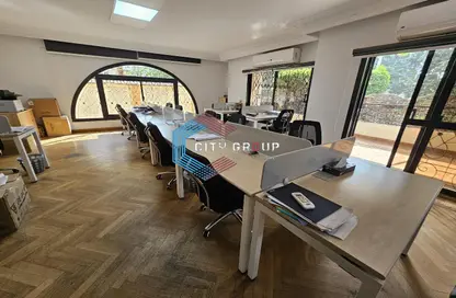 Office Space - Studio - 3 Bathrooms for rent in Maadi - Hay El Maadi - Cairo