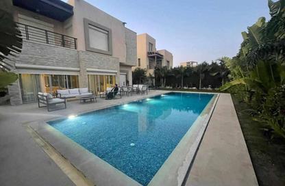 Villa - 5 Bedrooms - 5 Bathrooms for sale in Etapa - Sheikh Zayed Compounds - Sheikh Zayed City - Giza