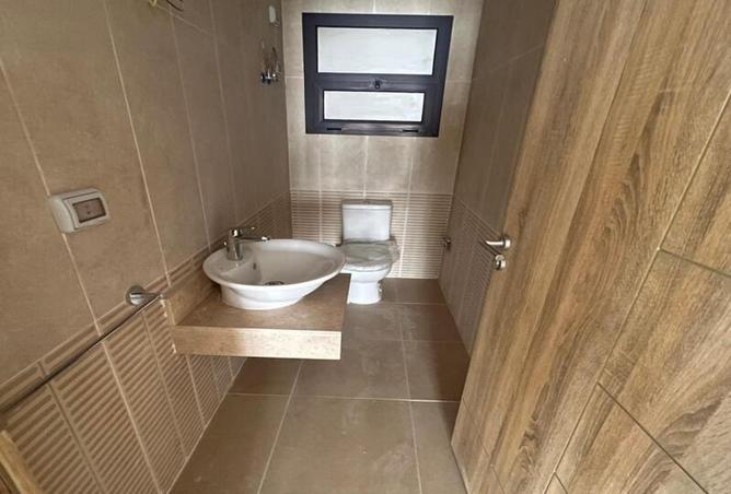 8464830 - Property Image 3