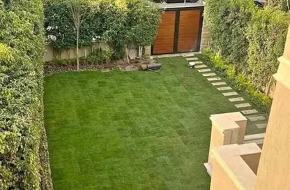 فيلا - 5 غرف نوم - 4 حمامات للبيع في كليوباترا بالاس - الحي الخامس - مدينة الشروق - القاهرة