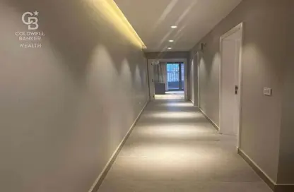 Apartment - 2 Bedrooms - 2 Bathrooms for sale in Mountain View iCity - 5th Settlement Compounds - The 5th Settlement - New Cairo City - Cairo