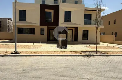 Villa - 5 Bedrooms - 5 Bathrooms for sale in Vye Sodic - New Zayed City - Sheikh Zayed City - Giza