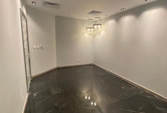 8348851 - Property Image 2