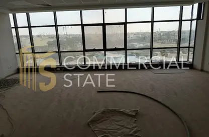 مساحات مكتبية - استوديو - 1 حمام للايجار في شارع التسعين الجنوبي - التجمع الخامس - مدينة القاهرة الجديدة - القاهرة