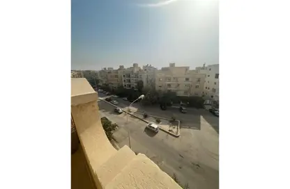 Apartment - 2 Bedrooms - 2 Bathrooms for sale in 7th District - Sheikh Zayed City - Giza