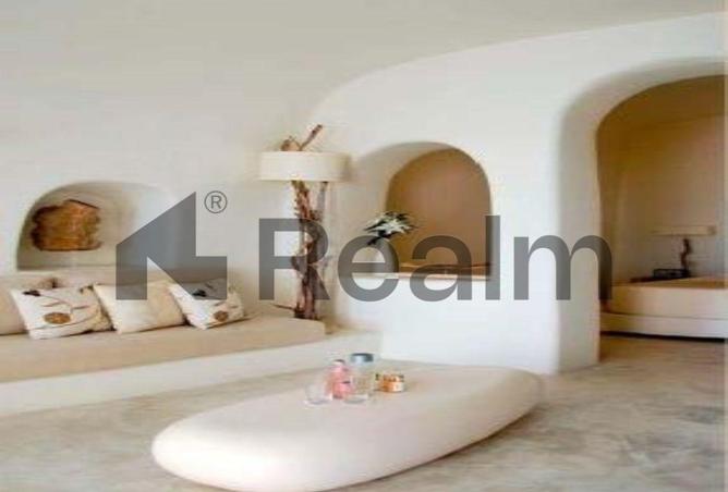 7947192 - Property Image 2