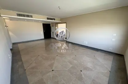 Apartment - 3 Bedrooms - 3 Bathrooms for rent in New Giza - Cairo Alexandria Desert Road - 6 October City - Giza