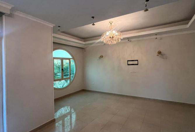 7944799 - Property Image 2