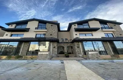 Villa - 4 Bedrooms - 4 Bathrooms for sale in The MarQ Gardens - 5th Settlement Compounds - The 5th Settlement - New Cairo City - Cairo