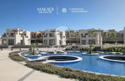 Chalet - 2 Bedrooms - 2 Bathrooms for sale in Makadi Orascom Resort - Makadi - Hurghada - Red Sea