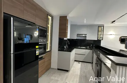 Apartment - 3 Bedrooms - 2 Bathrooms for sale in Amorada New Cairo - 5th Settlement Compounds - The 5th Settlement - New Cairo City - Cairo