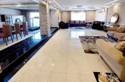 Apartment - 3 Bedrooms - 2 Bathrooms for sale in Abou Dawoud Al Zahery St. - 6th Zone - Nasr City - Cairo