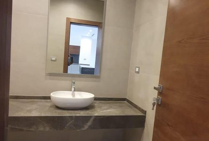 8309884 - Property Image 2