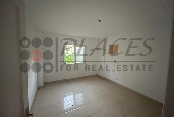 8185398 - Property Image 3