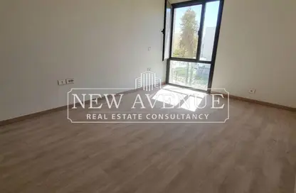 تاون هاوس - 4 غرف نوم - 4 حمامات للبيع في كمبوند البروج - كمبوندات الشروق - مدينة الشروق - القاهرة