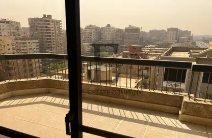 شقة - 3 غرف نوم - 2 حمامات للبيع في المنطقة الثامنة - مدينة نصر - القاهرة