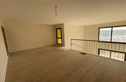 Duplex - 5 Bedrooms - 4 Bathrooms for sale in O West - 6 October Compounds - 6 October City - Giza