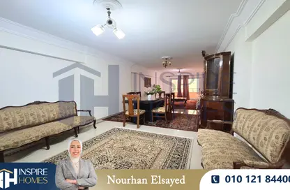 شقة - 3 غرف نوم - 2 حمامات للايجار في سموحة - حي شرق - الاسكندرية